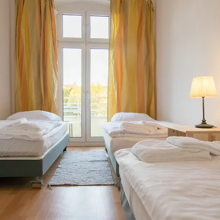Tolstov-hotels Big 2 City 3* Dusseldorf
